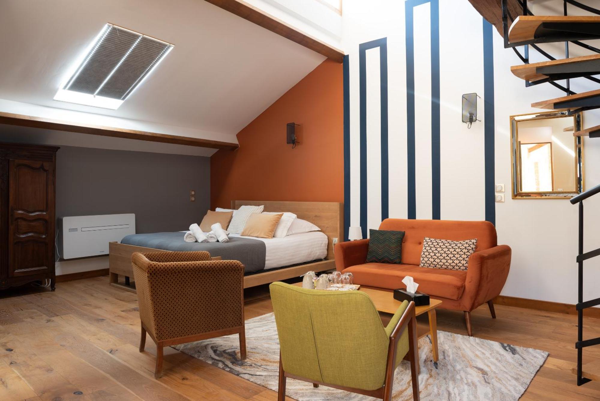 La Maison D'En Bas Des Seigneurs Cucuron Habitación foto